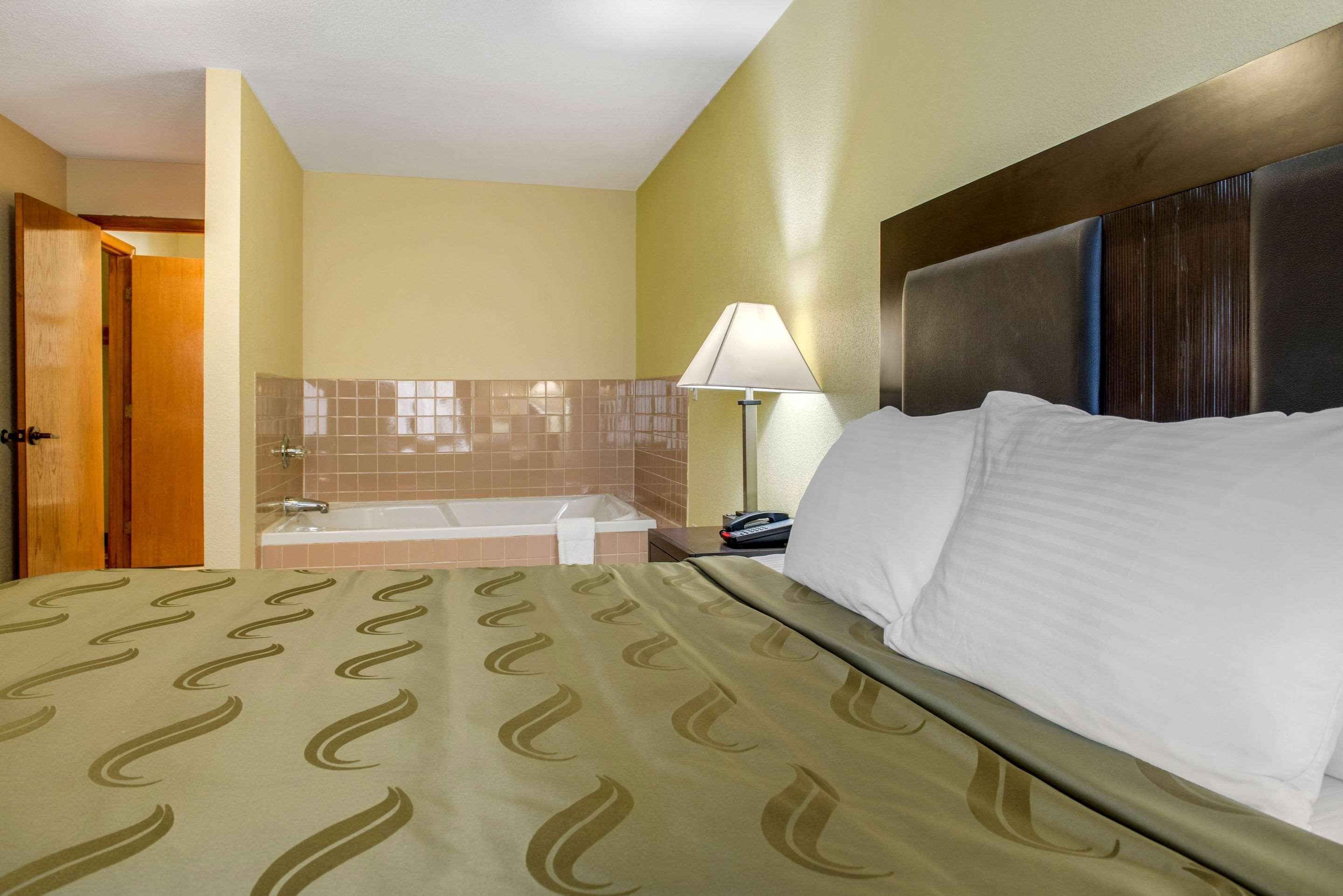 Quality Inn Bloomington Near University Luaran gambar